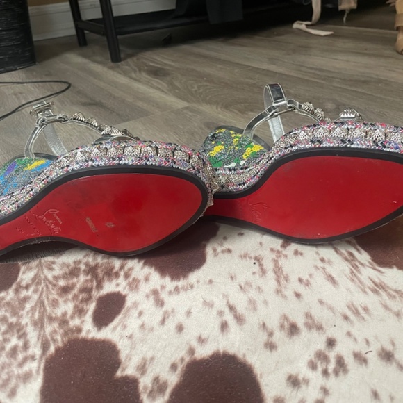 Christian Louboutin Patent Leather Printed Espadrilles - Picture 2 of 5